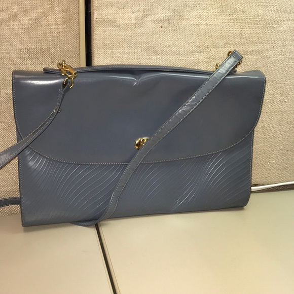 mark cross Handbags - Mark Cross Large Vintage Crossbody